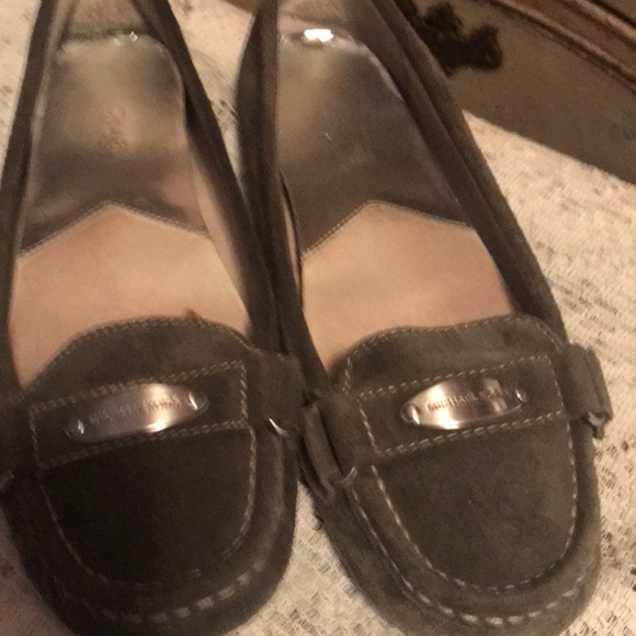 MICHAEL Michael Kors shoes - Picture 2 of 8